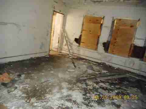 8732 Dexter (22)_m.jpg